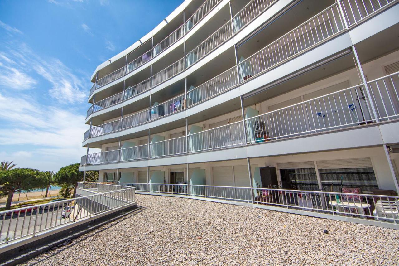 Palmeras 3.2 Roses Exterior photo